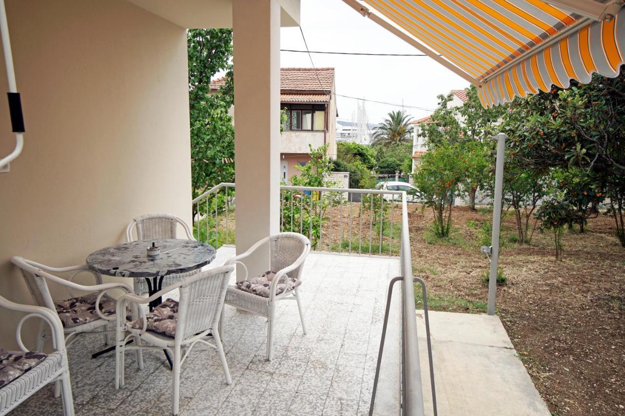 House - Apartman Sarah Kaštela المظهر الخارجي الصورة