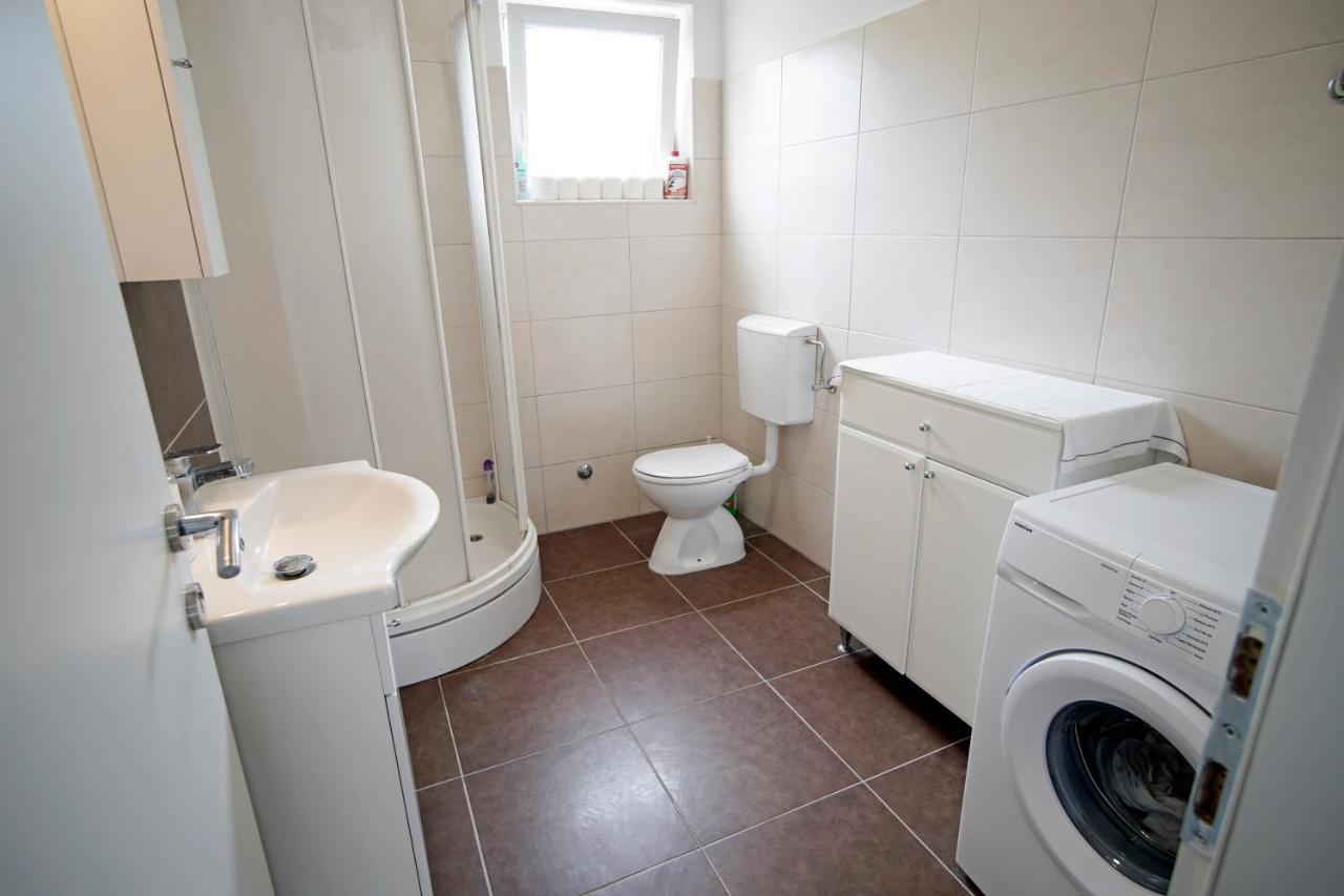 House - Apartman Sarah Kaštela المظهر الخارجي الصورة