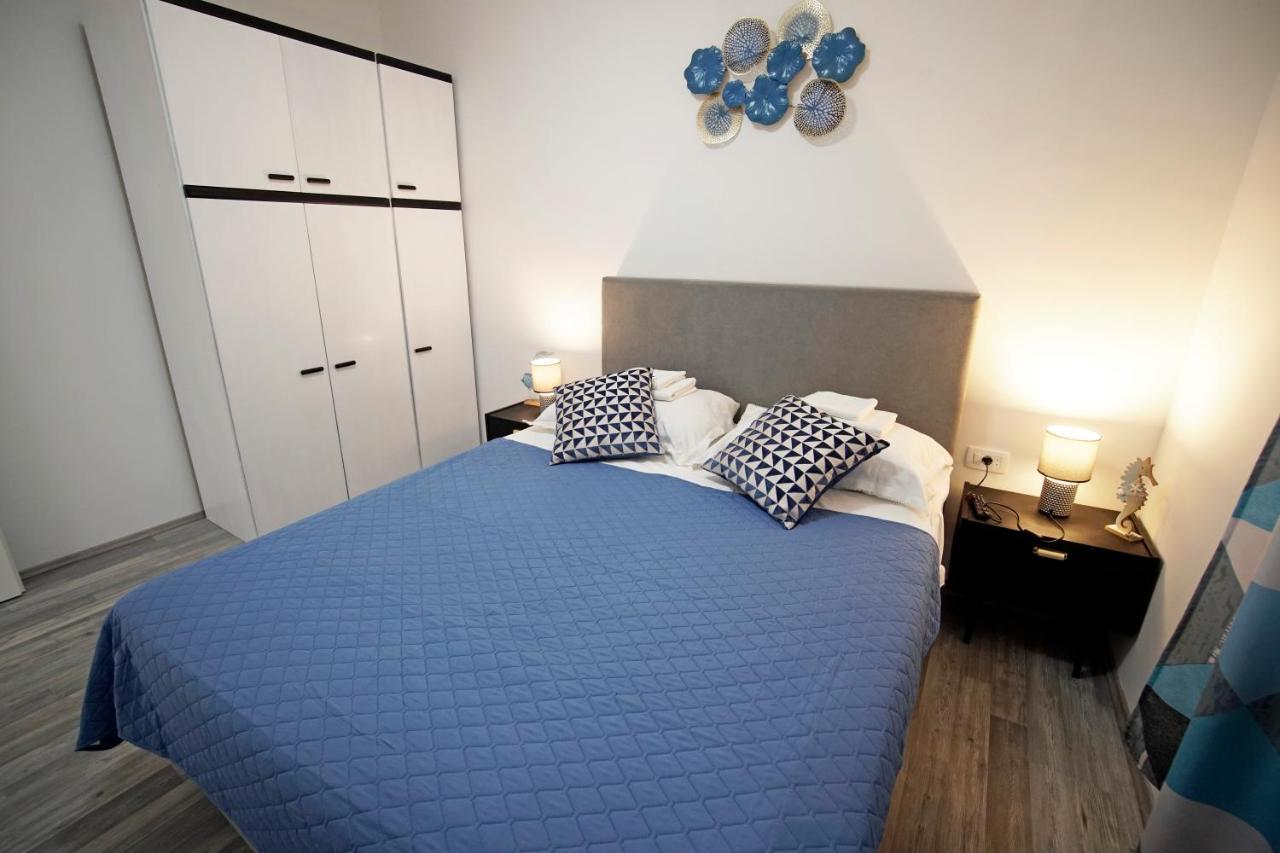 House - Apartman Sarah Kaštela المظهر الخارجي الصورة