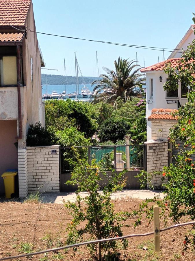House - Apartman Sarah Kaštela المظهر الخارجي الصورة